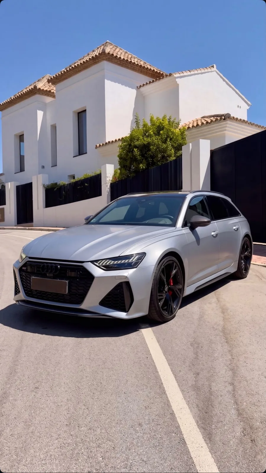 Audi RS6 Avant C8
