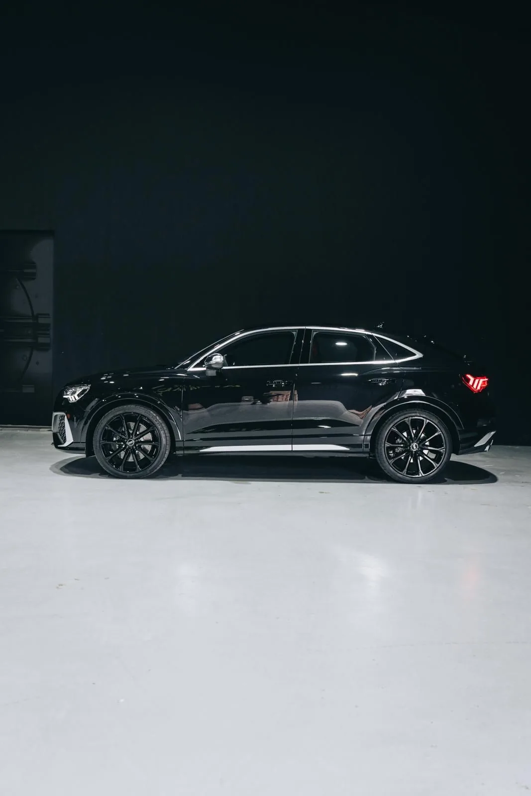 Audi RSQ3 — 3