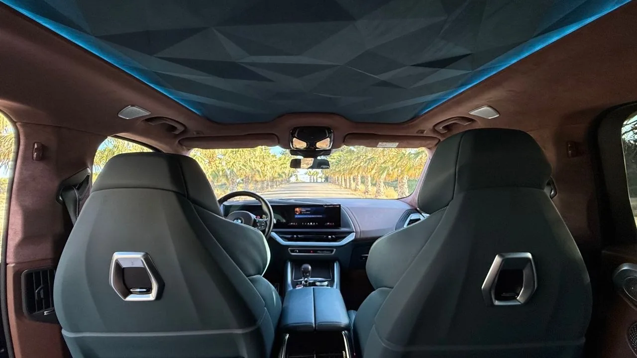 BMW XM Hybrid — 7