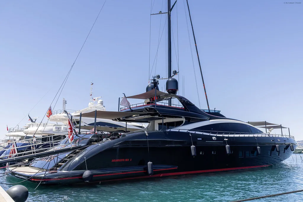 Mangusta 92 «Chill Out»