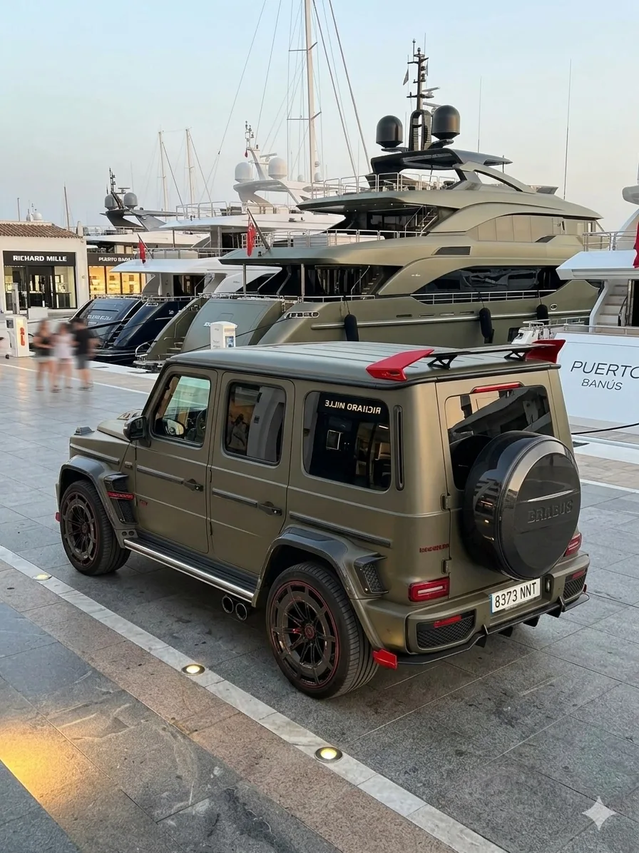 Mercedes-Benz G900 Brabus — 4