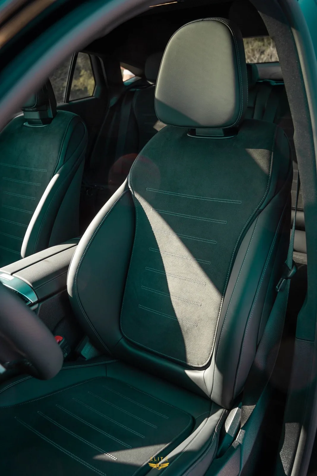 Mercedes-Benz GLC 300de Full Black — 4