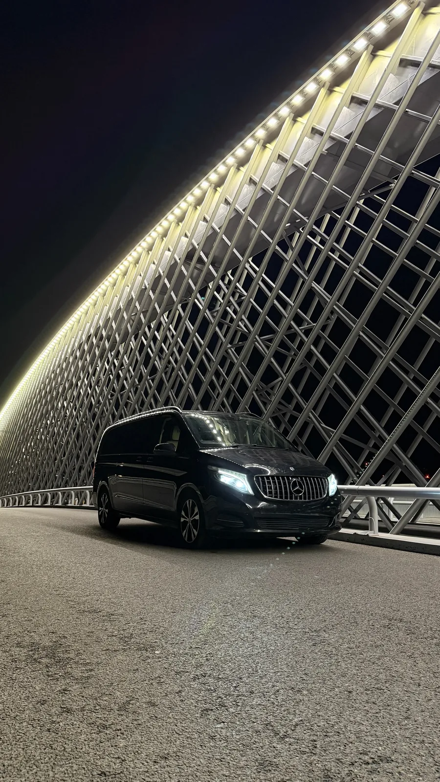 Mercedes-Benz V250d Avantgarde — 3